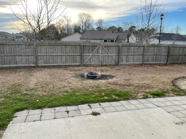 $1,550 | 415 Elsmore Drive, New Bern, NC 28562