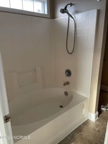 $1,550 | 415 Elsmore Drive, New Bern, NC 28562