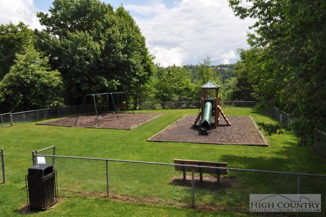 214 North Street Boone, NC 28607 - Photo 40 of 45 Gallery Image 40