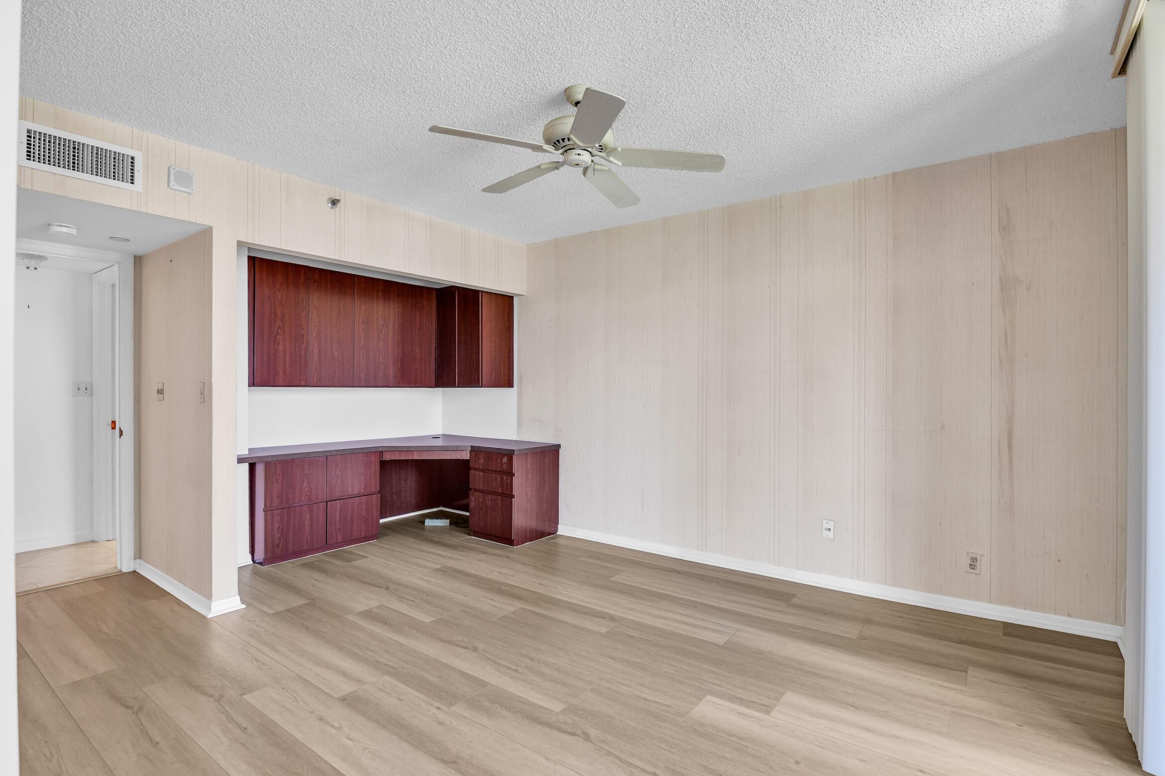 120 Southeast 5th Avenue, Unit 337 Boca Raton, FL 33432 - Photo 20 of 54 120 SE Fifth Ave, 337, Boca Raton - 38