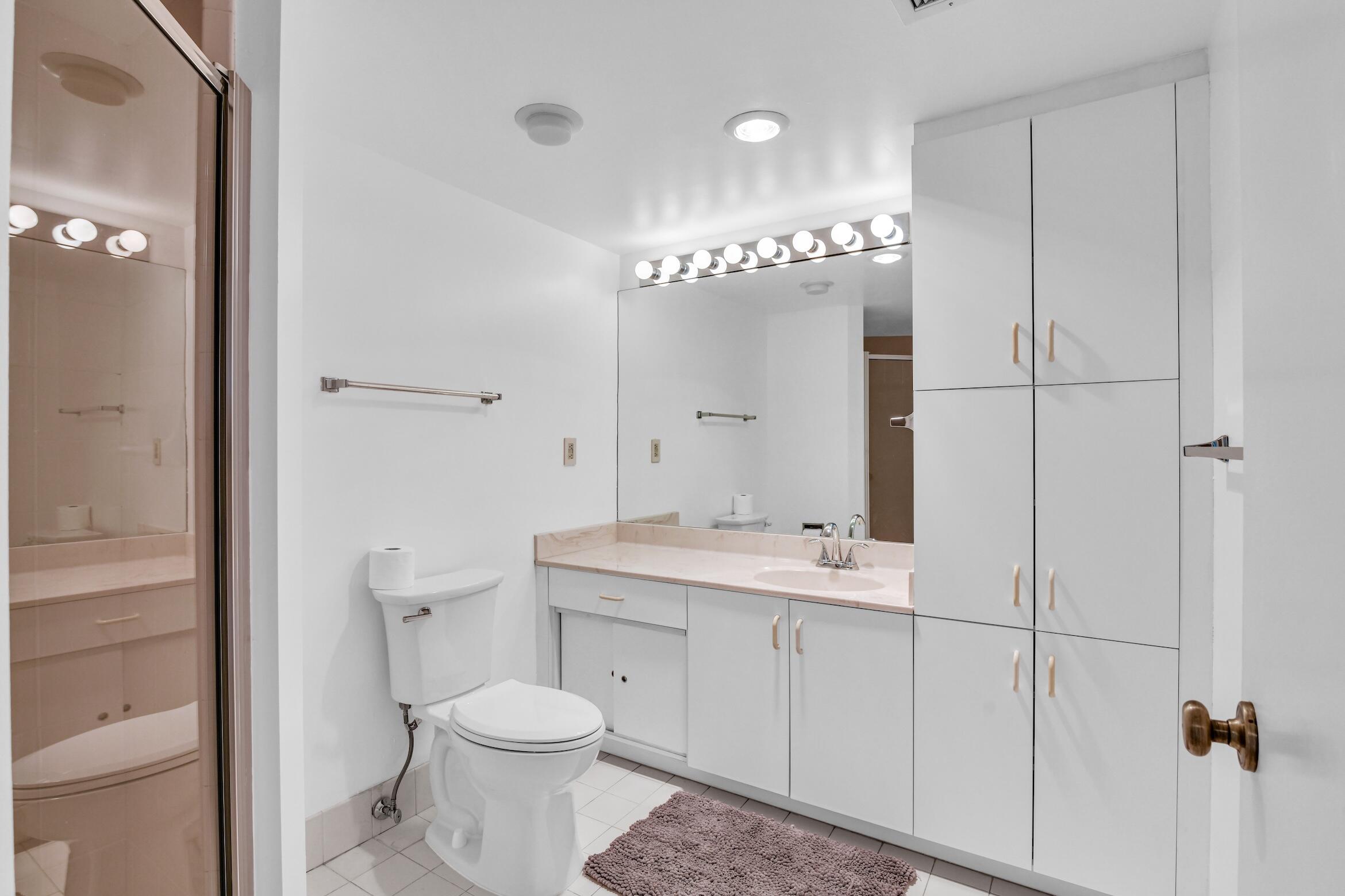 120 Southeast 5th Avenue, Unit 337 Boca Raton, FL 33432 - Photo 23 of 54 120 SE Fifth Ave, 337, Boca Raton - 35