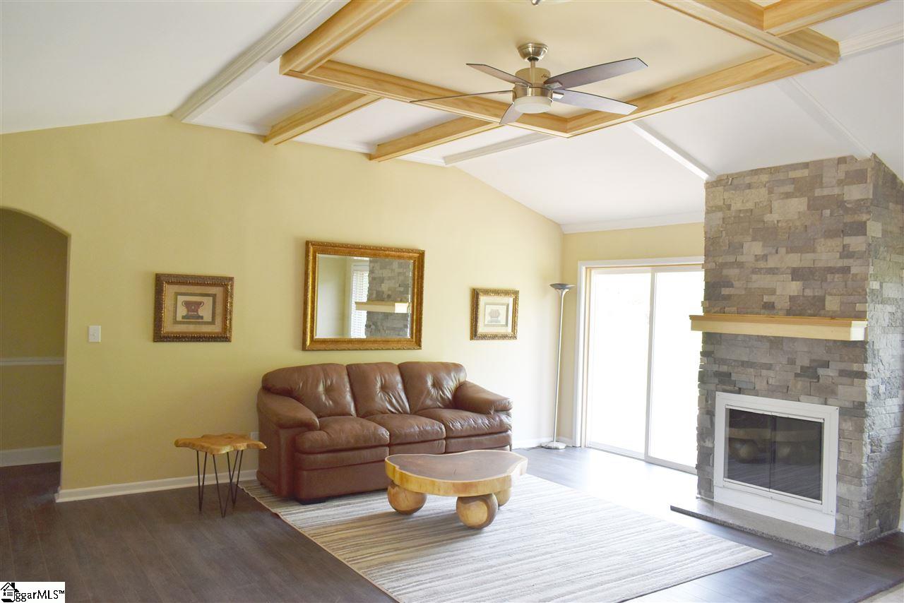 420 Smith Hines Road Greenville, SC 29607 - Photo 2 of 26 Gallery Image 2
