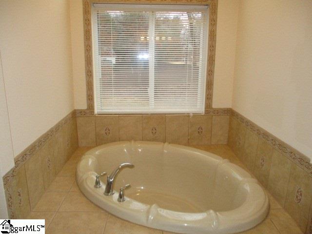 420 Smith Hines Road Greenville, SC 29607 - Photo 11 of 26 Gallery Image 11