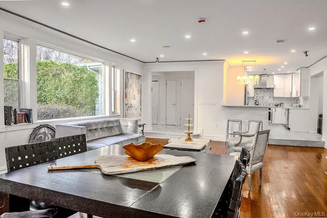 $1,788,000 | 9 Park Place, Great Neck, NY 11024