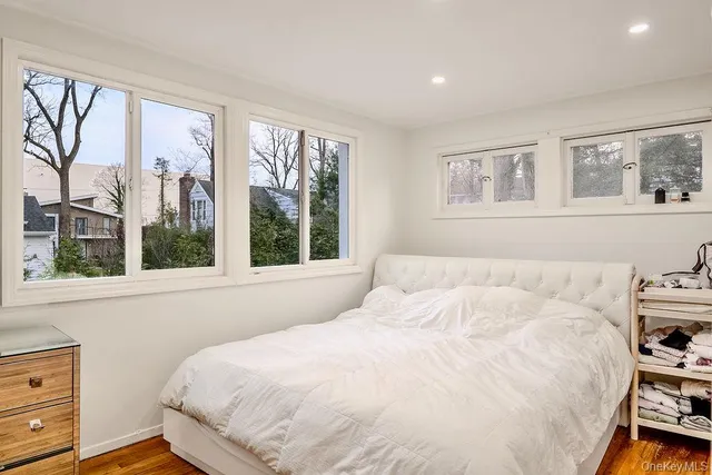 $1,788,000 | 9 Park Place, Great Neck, NY 11024