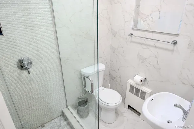 $1,788,000 | 9 Park Place, Great Neck, NY 11024