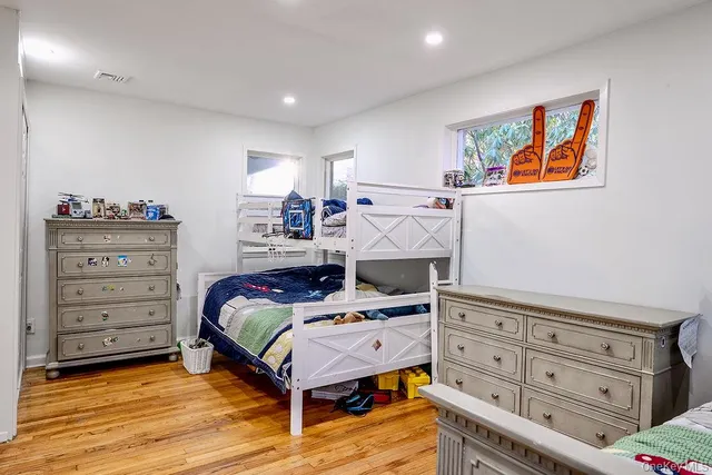 $1,788,000 | 9 Park Place, Great Neck, NY 11024