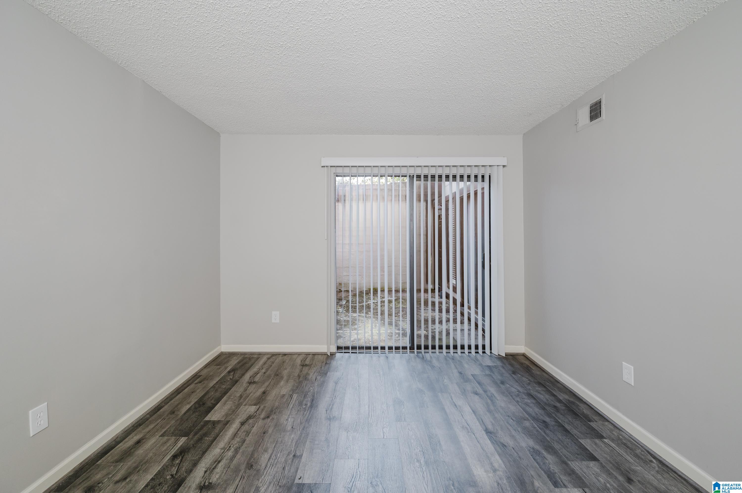 3350 Altamont Road South, Unit B2 Birmingham, AL 35205 - Photo 15 of 28