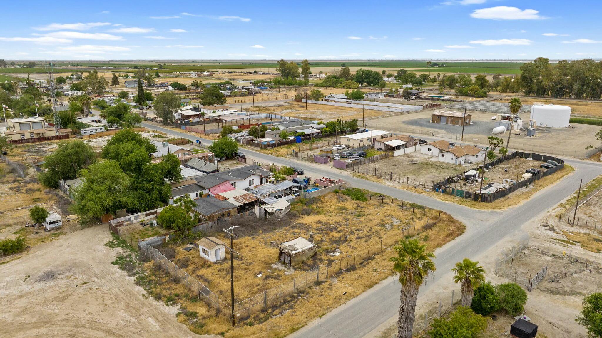 5311 Ellis Road Alpaugh, CA 93201 - Photo 4 of 10 tempImage2SToHm