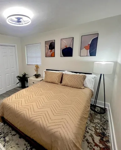 $2,400 | 2153 Longview Drive, Tallahassee, FL 32303