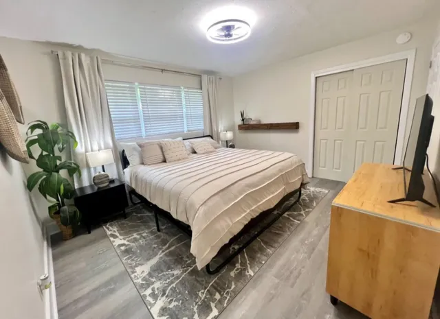 $2,400 | 2153 Longview Drive, Tallahassee, FL 32303