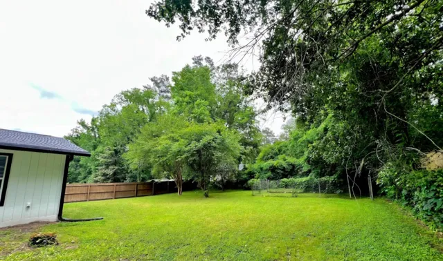 $2,400 | 2153 Longview Drive, Tallahassee, FL 32303
