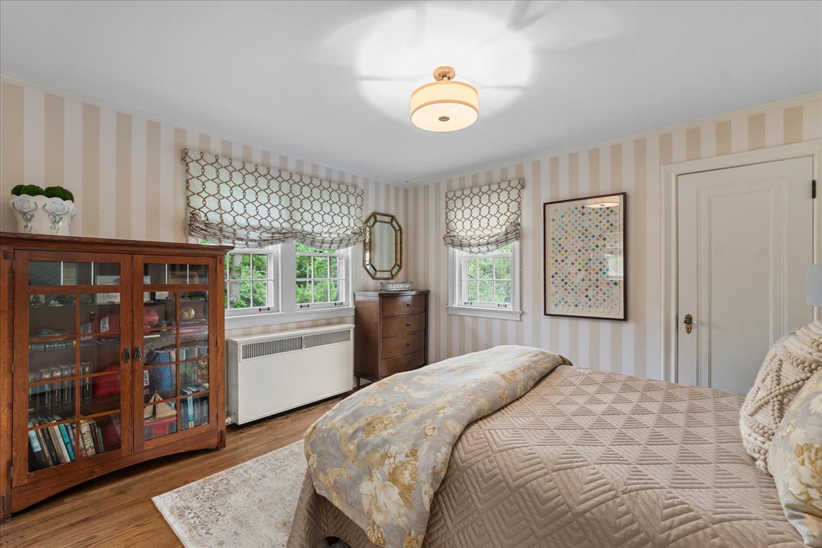 355 Myrtle Street Winnetka, IL 60093 - Photo 20 of 33