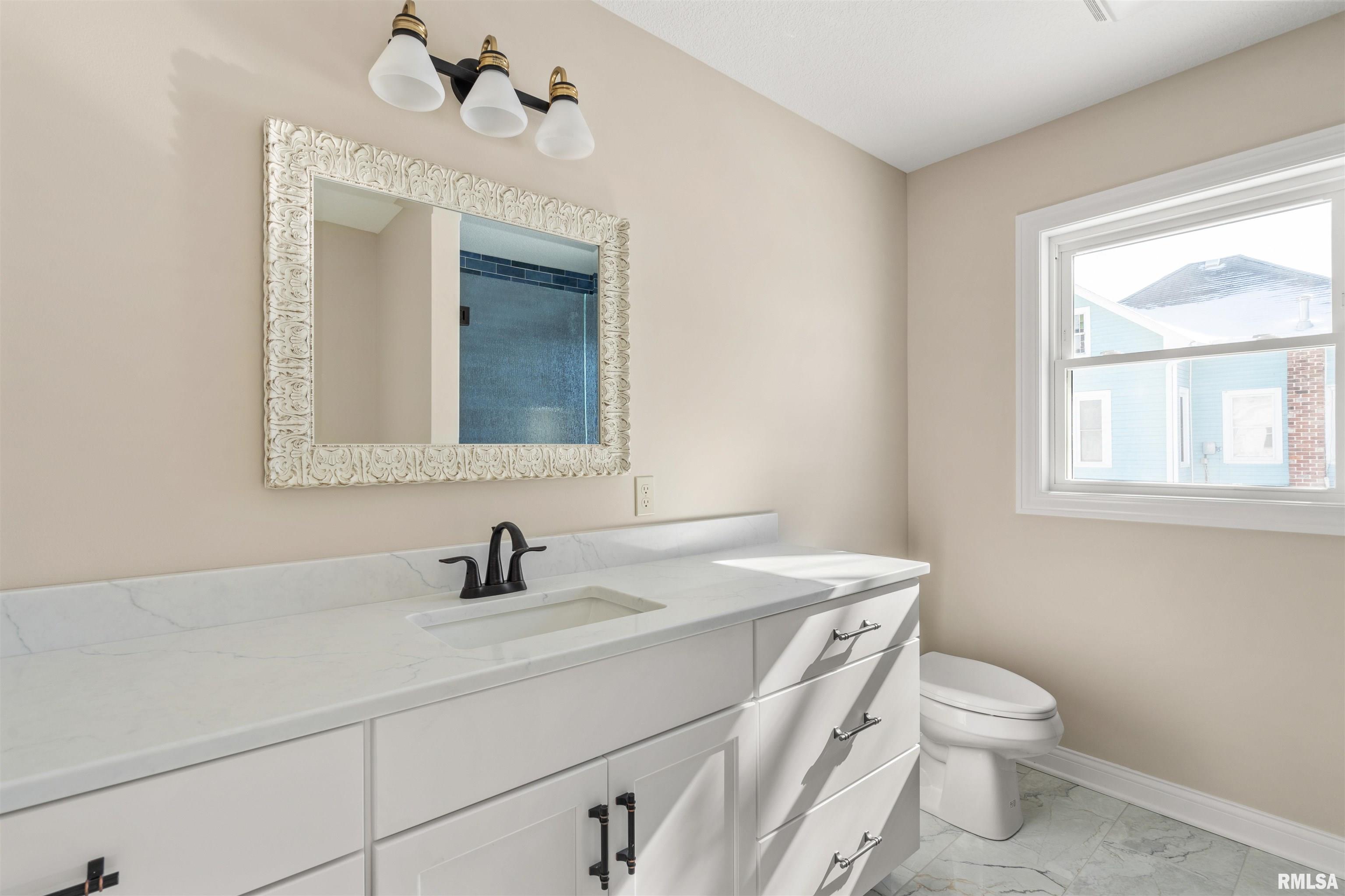 2002 13th Street Viola, IL 61486 - Photo 19 of 36