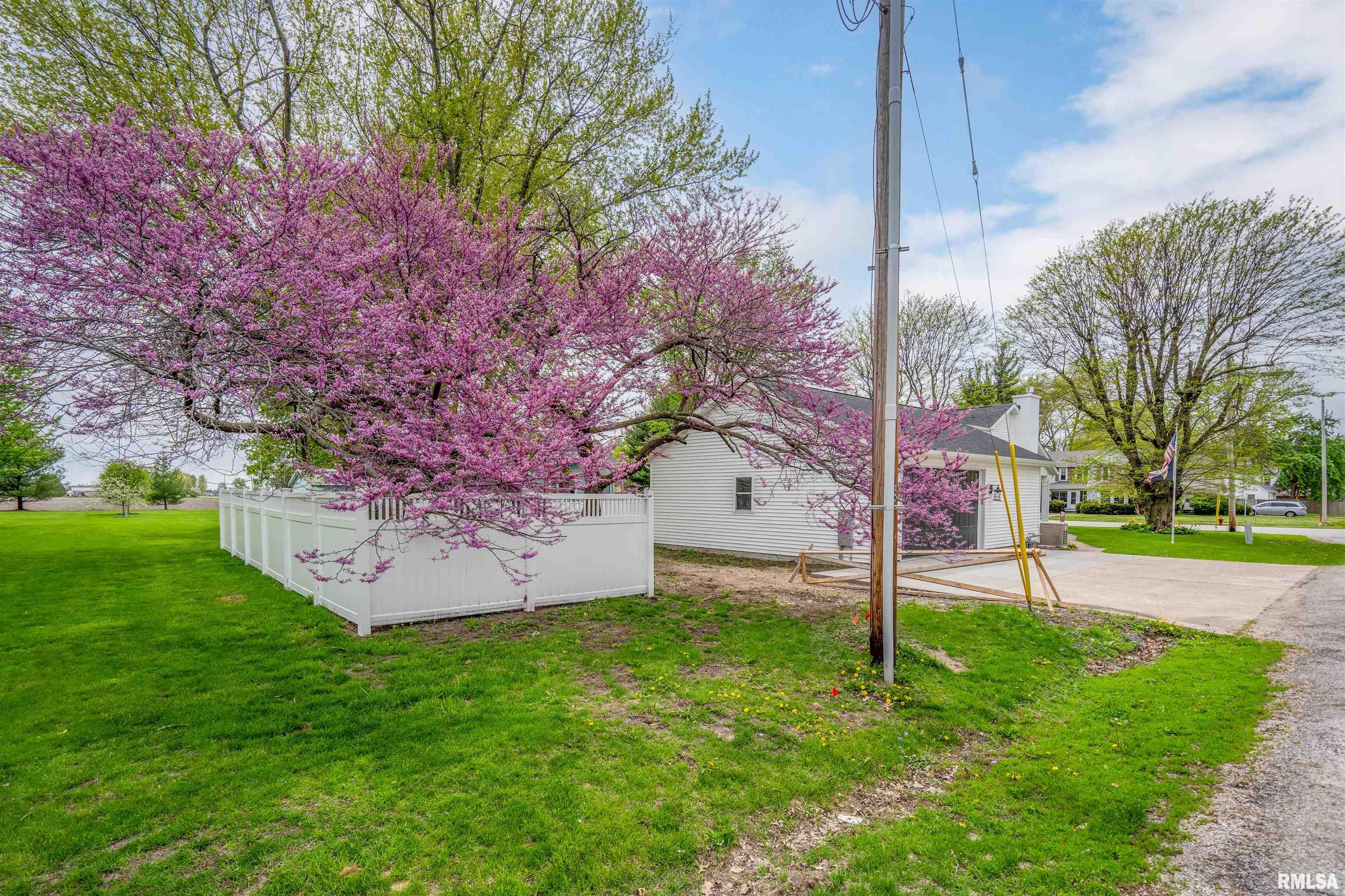 2002 13th Street Viola, IL 61486 - Photo 32 of 36