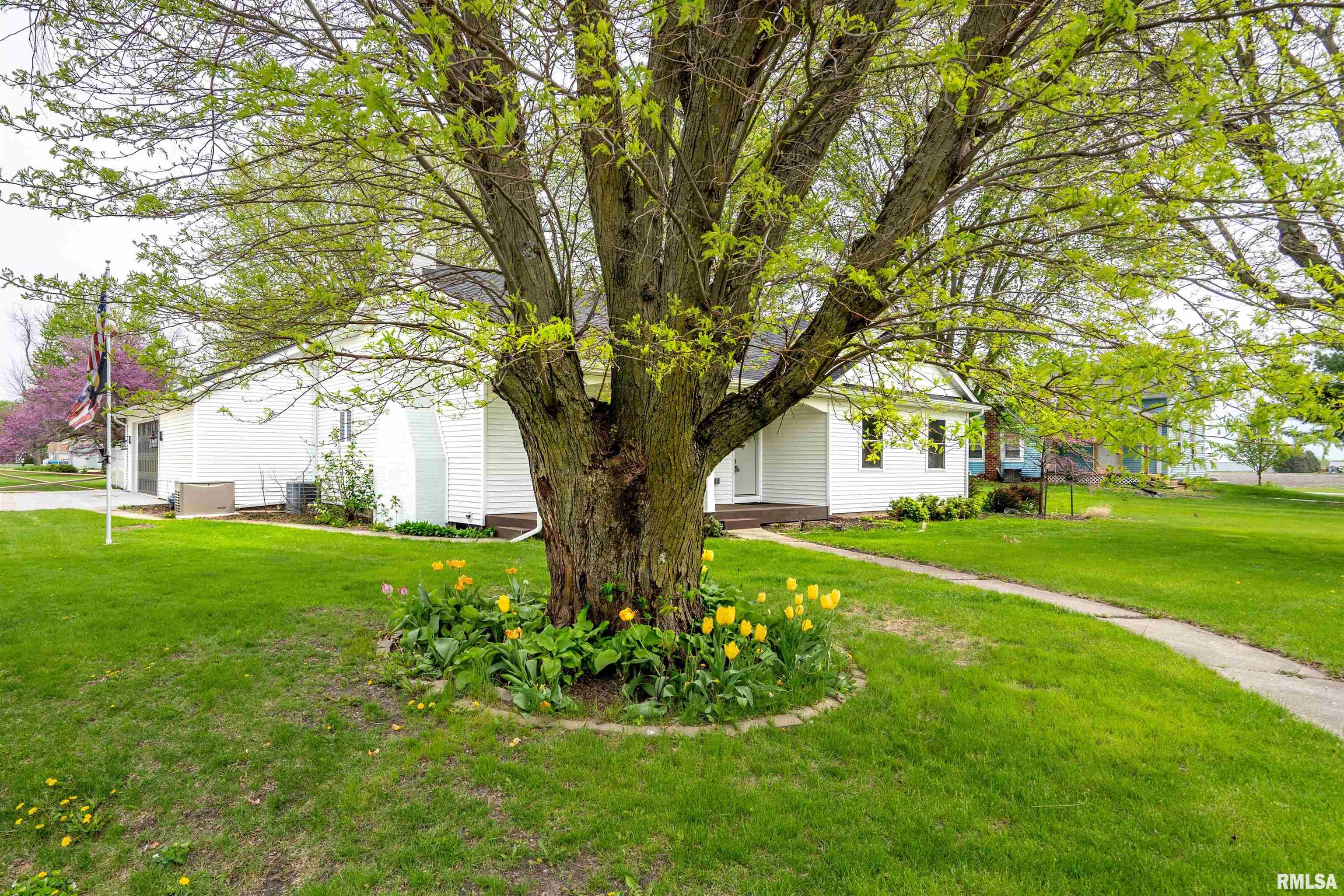 2002 13th Street Viola, IL 61486 - Photo 34 of 36