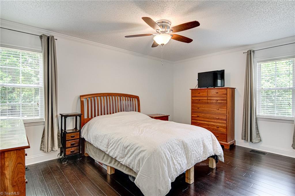 4945 Reid Road Winston-Salem, NC 27107 - Photo 14 of 27 Gallery Image 14