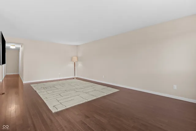 $299,000 | 2565 Chestnut Street, Columbus, IN 47201