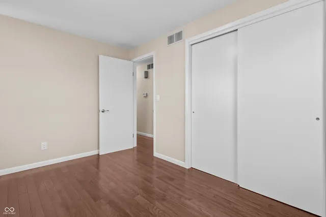 $299,000 | 2565 Chestnut Street, Columbus, IN 47201