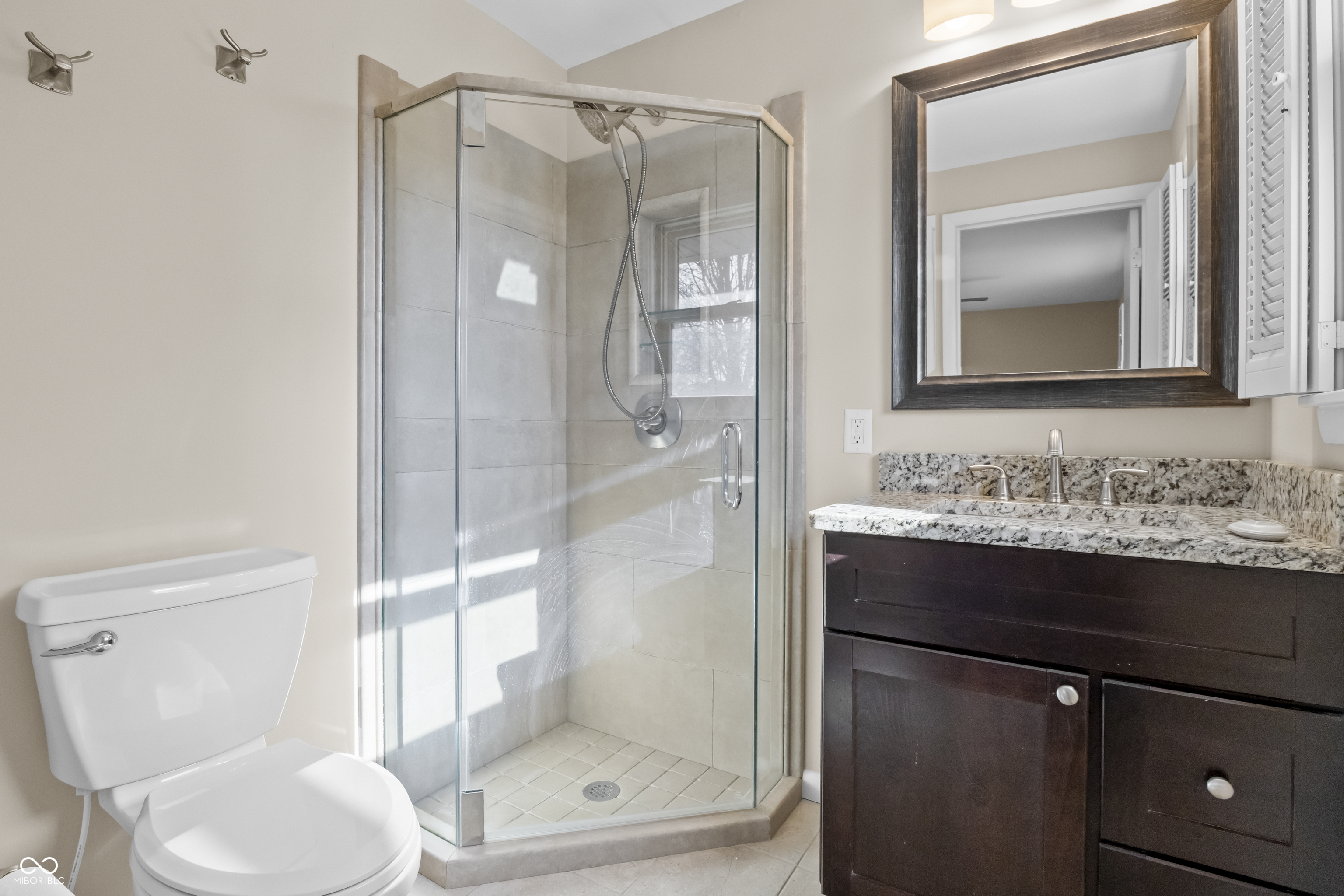 2565 Chestnut Street Columbus, IN 47201 - Photo 29 of 38