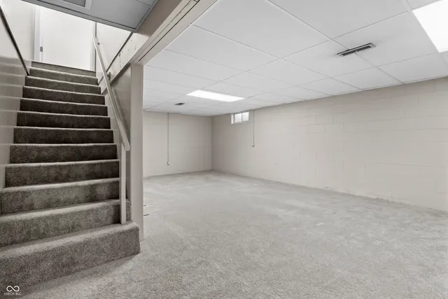 $299,000 | 2565 Chestnut Street, Columbus, IN 47201