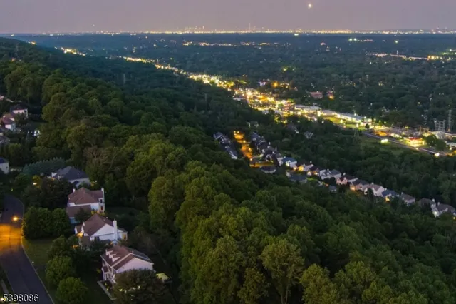 $2,845,000 | 6 Harlow Pointe Cove, Green Brook, NJ 07059