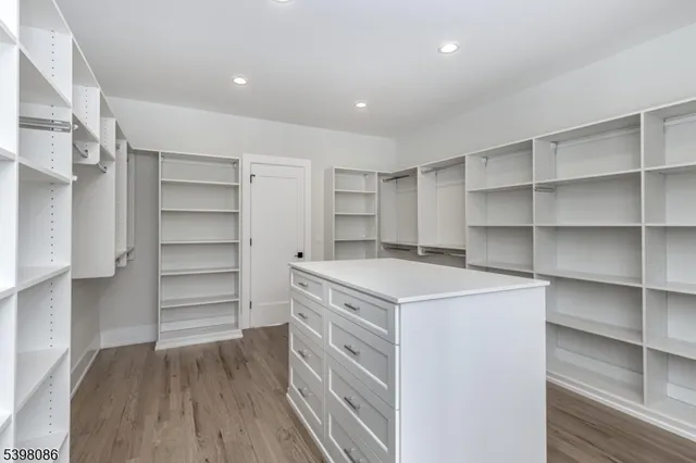 $2,845,000 | 6 Harlow Pointe Cove, Green Brook, NJ 07059