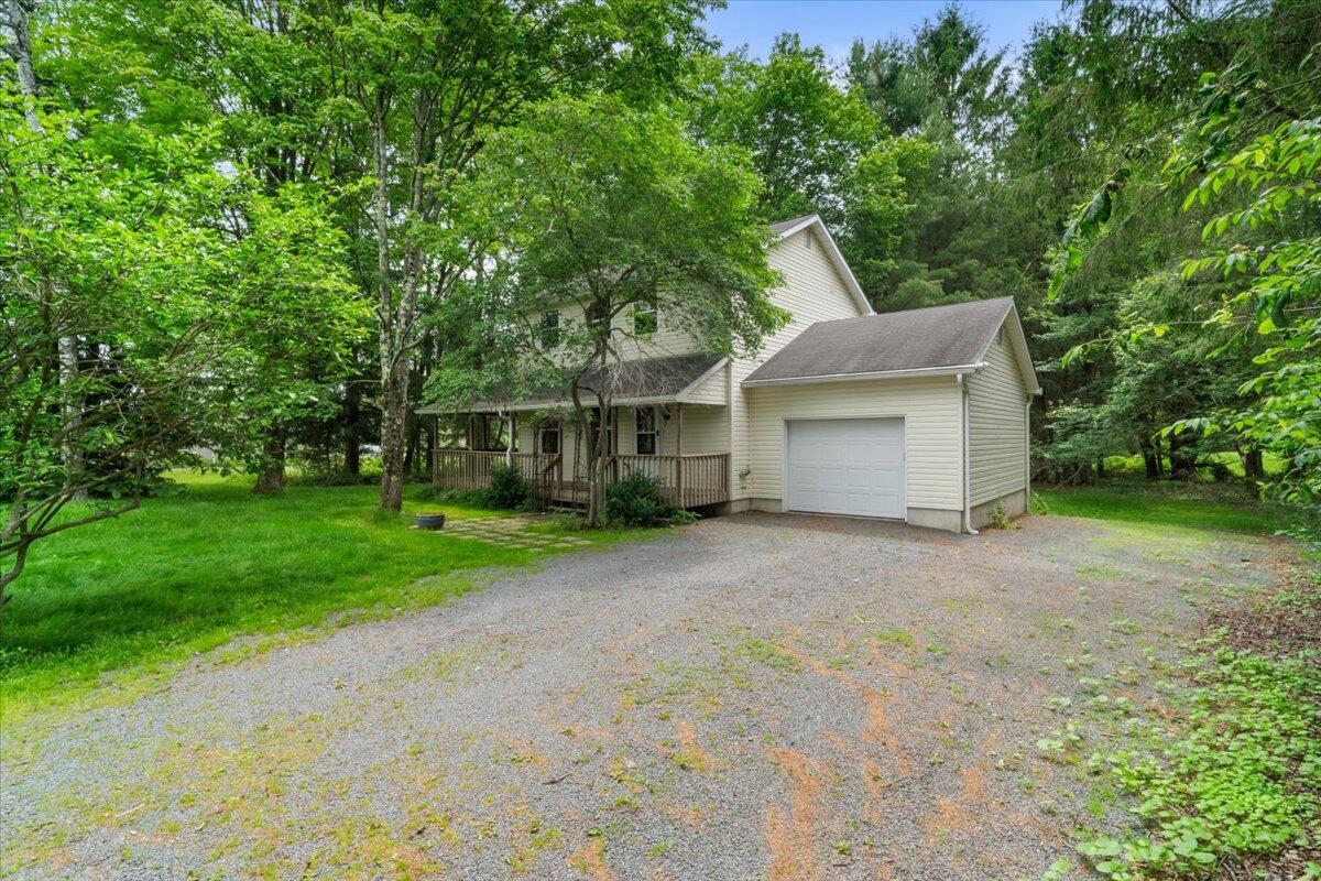 292 Clearview Road Long Pond, PA 18334 - Photo 1 of 33 a view of a house with backyard and garden