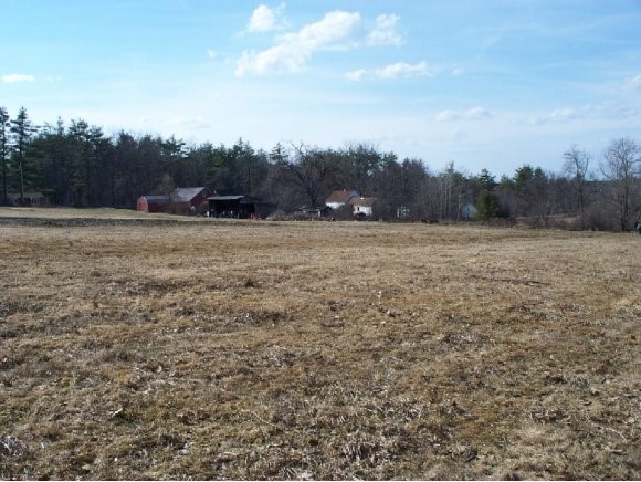 62 Perkins Road Londonderry, NH 03053 - Photo 1 of 1