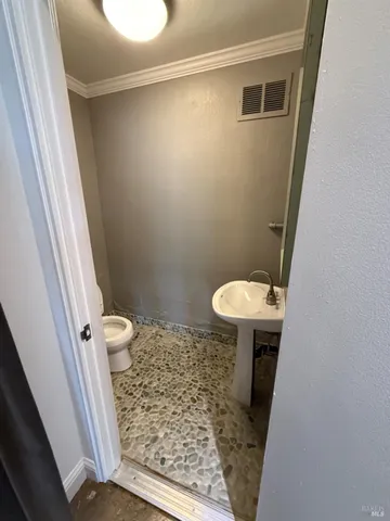 $3,000 | 820 Fifth Avenue, San Rafael, CA 94901