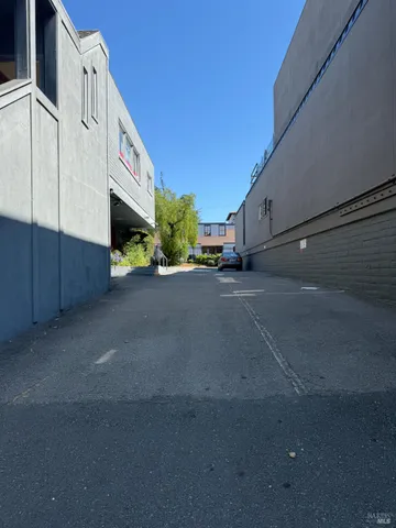 $3,000 | 820 Fifth Avenue, San Rafael, CA 94901