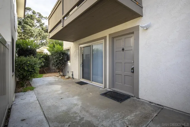 $5,995 | 315 Westbourne Street, La Jolla, CA 92037