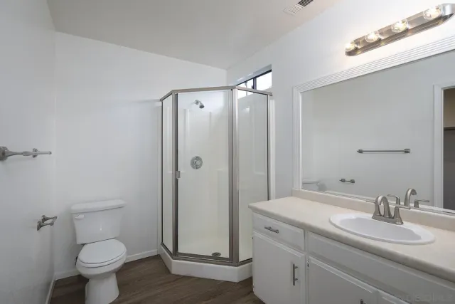 $5,995 | 315 Westbourne Street, La Jolla, CA 92037