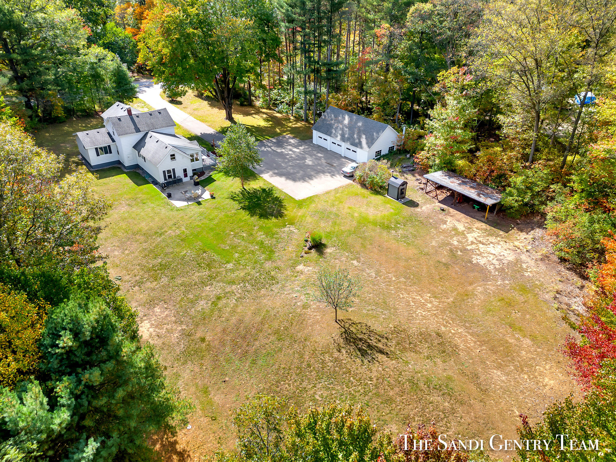 13351 State Road Nunica, MI 49448 - Photo 3 of 48 DJI_20231009134635_0118_D