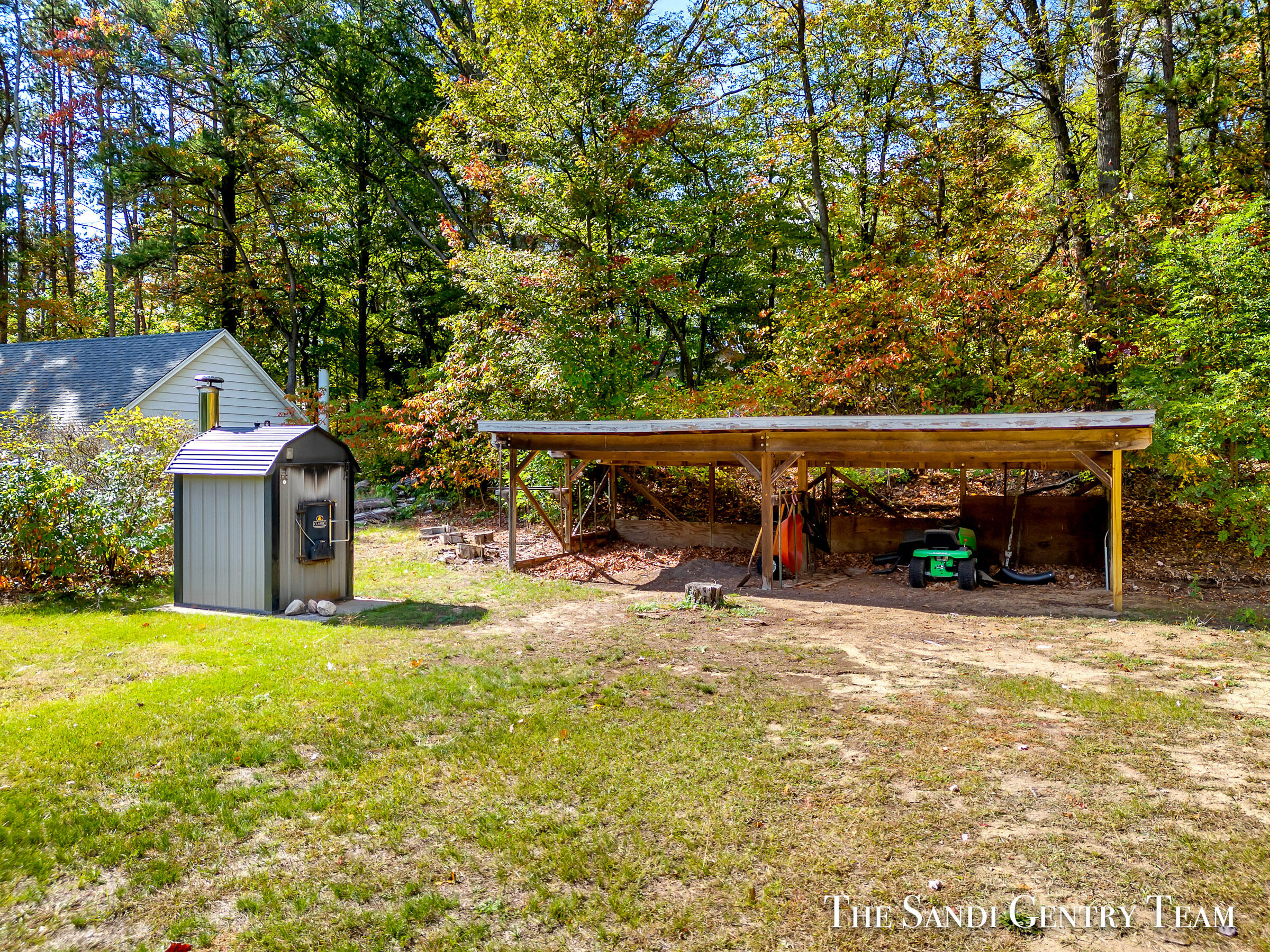 13351 State Road Nunica, MI 49448 - Photo 36 of 48 DJI_20231009134517_0106_D
