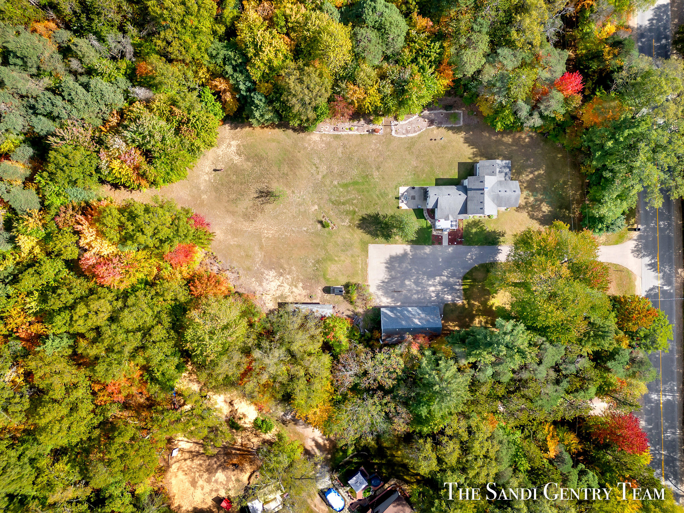 13351 State Road Nunica, MI 49448 - Photo 43 of 48 DJI_20231009134706_0121_D