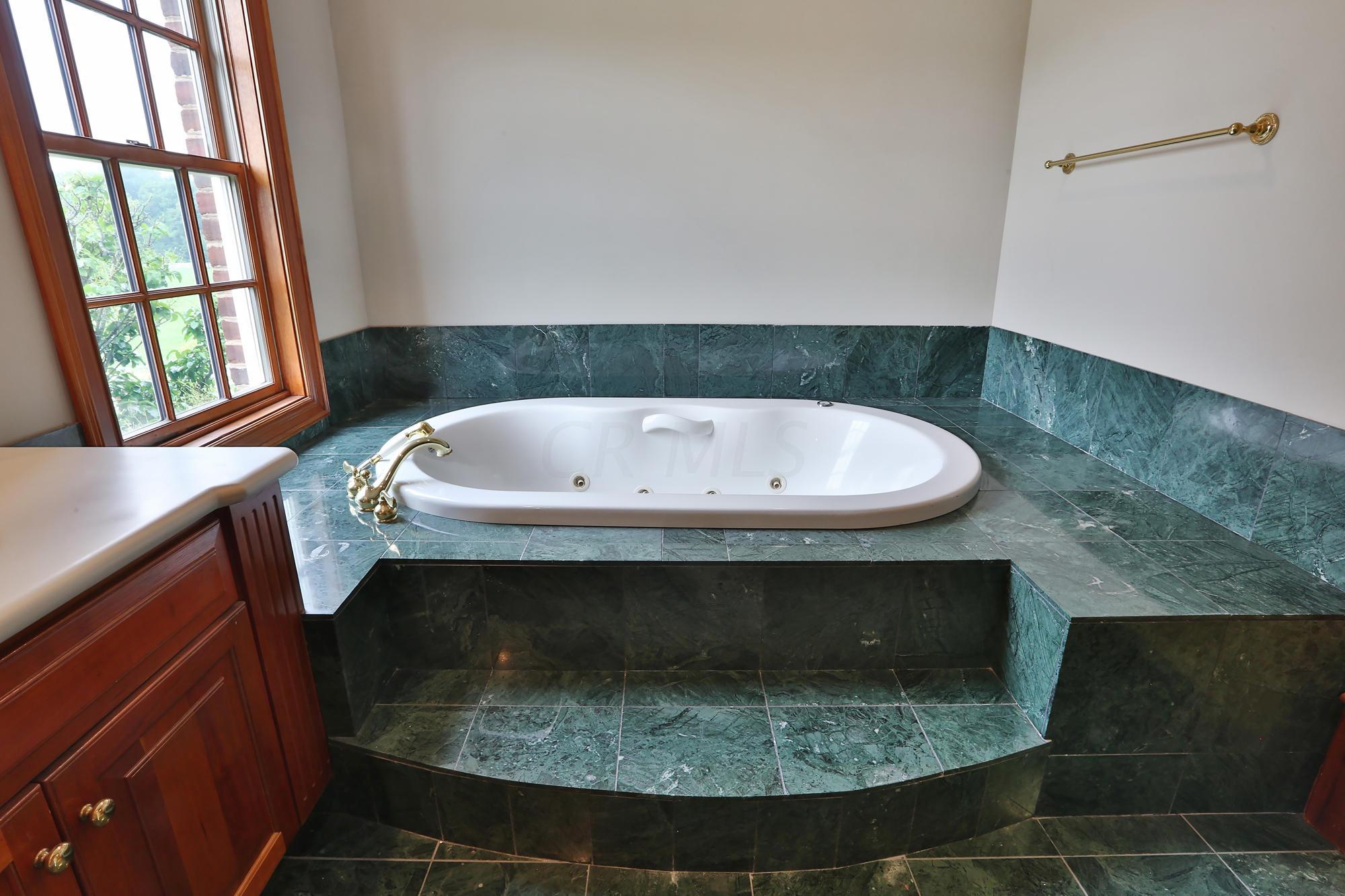 12025 Cable Road Southwest Pataskala, OH 43062 - Photo 46 of 136