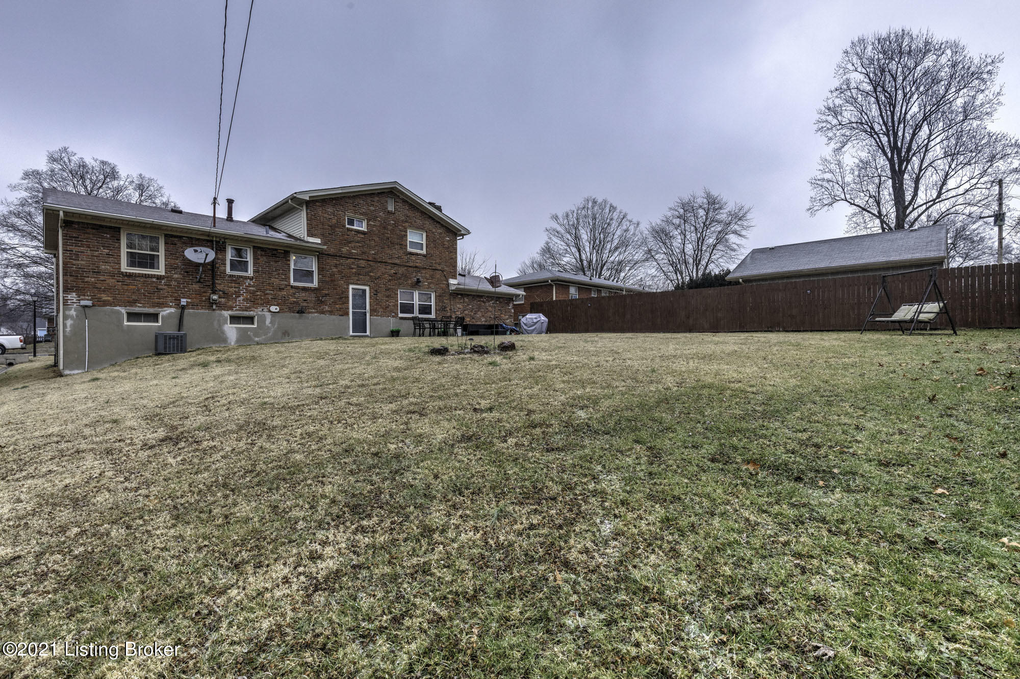 2107 Janlyn Road Jeffersontown, KY 40299 - Photo 51 of 53 Rear of home