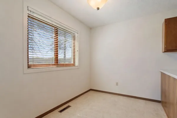 $135,000 | 438 Etna Street, Unit 103, St. Paul, MN 55106