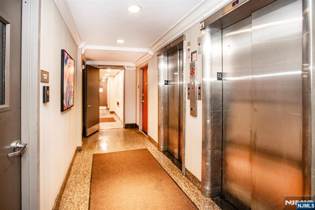 208 Anderson Street, Unit S2F Hackensack, NJ 07601 - Photo 13 of 33