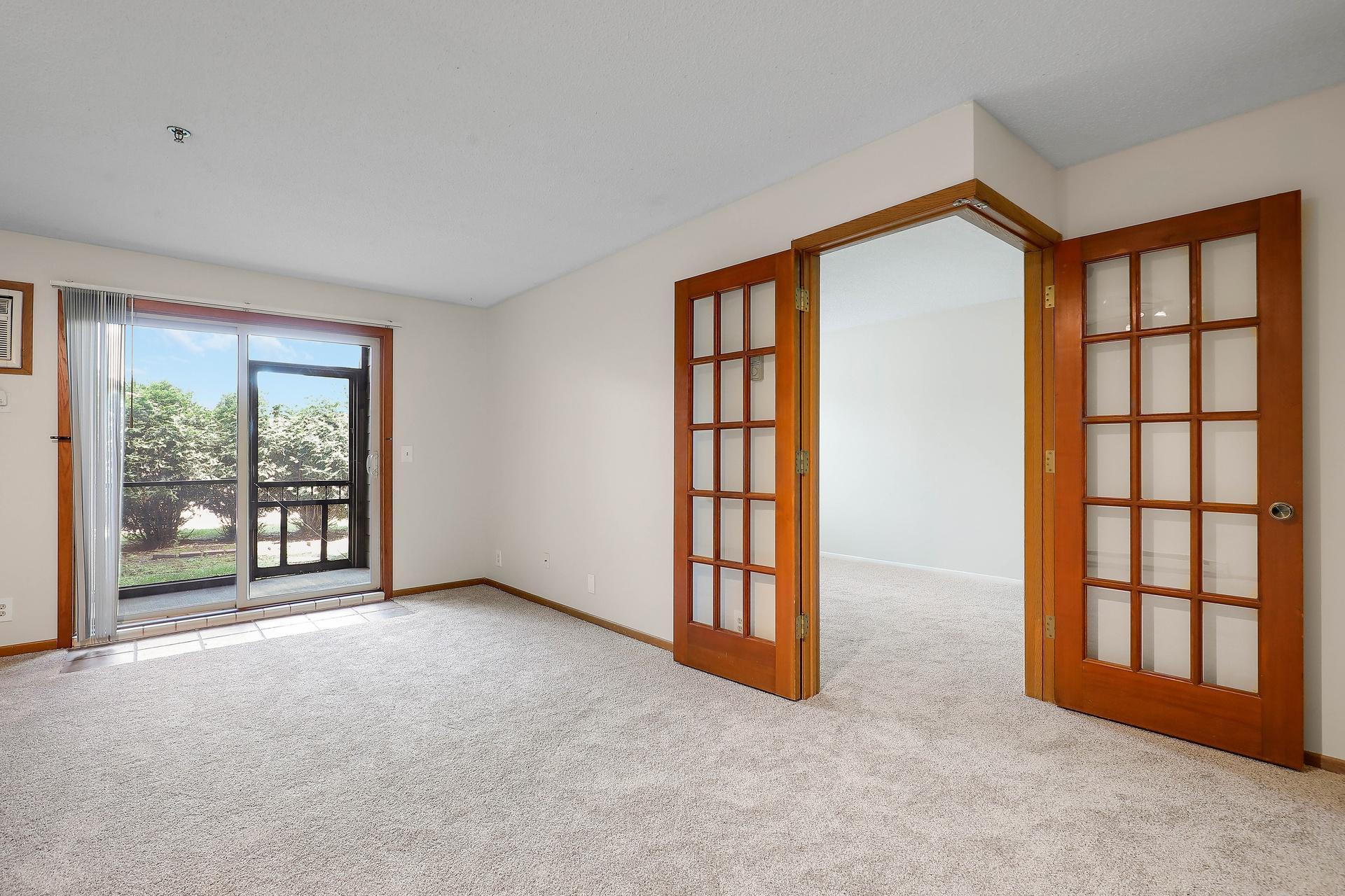 2150 Ridge Drive, Unit 14 St. Louis Park, MN 55416 - Photo 6 of 37