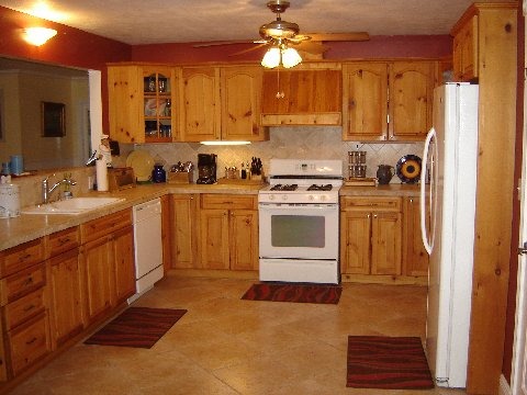 1018 Valencia Road Key Largo, FL 33037 - Photo 10 of 26 Kitchen