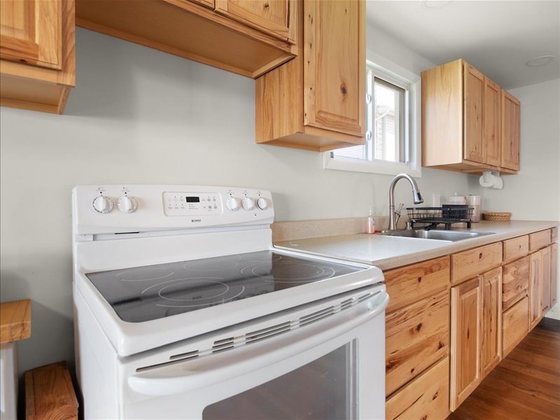 7025 Lake Bluff Road Huron, NY 14590 - Photo 25 of 33 kitchen