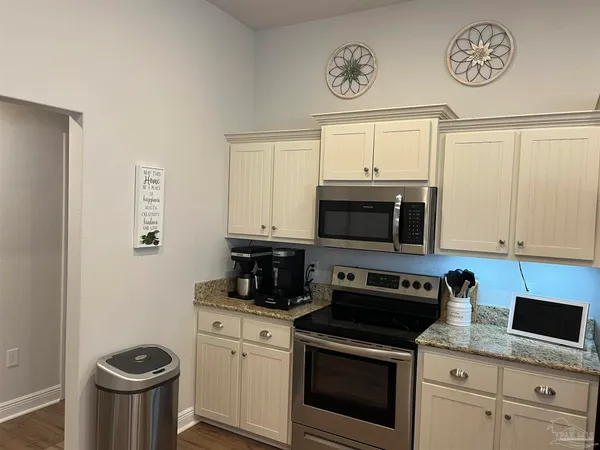 $459,900 | 6100 Parsonage Circle, Milton, FL 32570