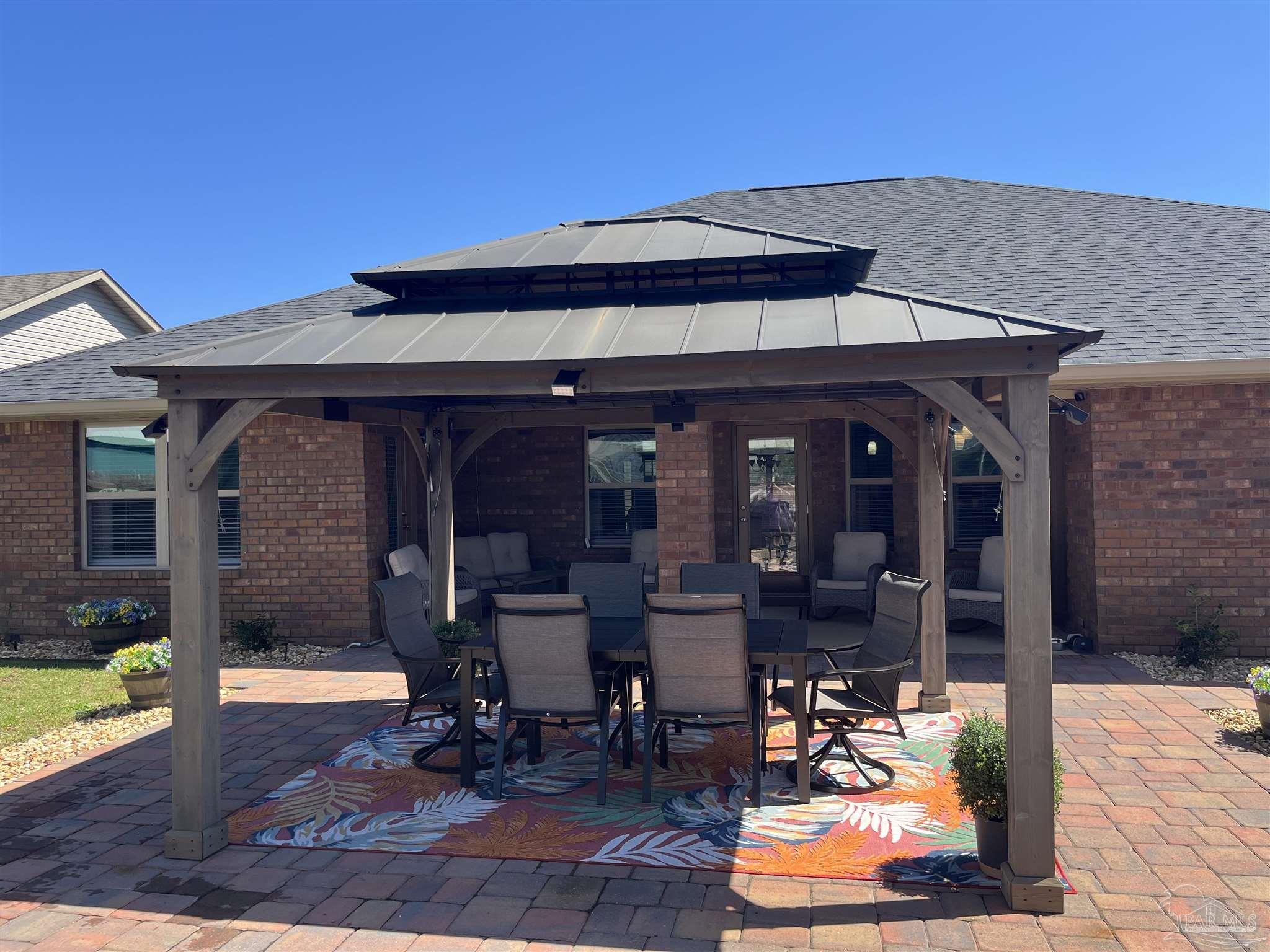 6100 Parsonage Circle Milton, FL 32570 - Photo 8 of 38