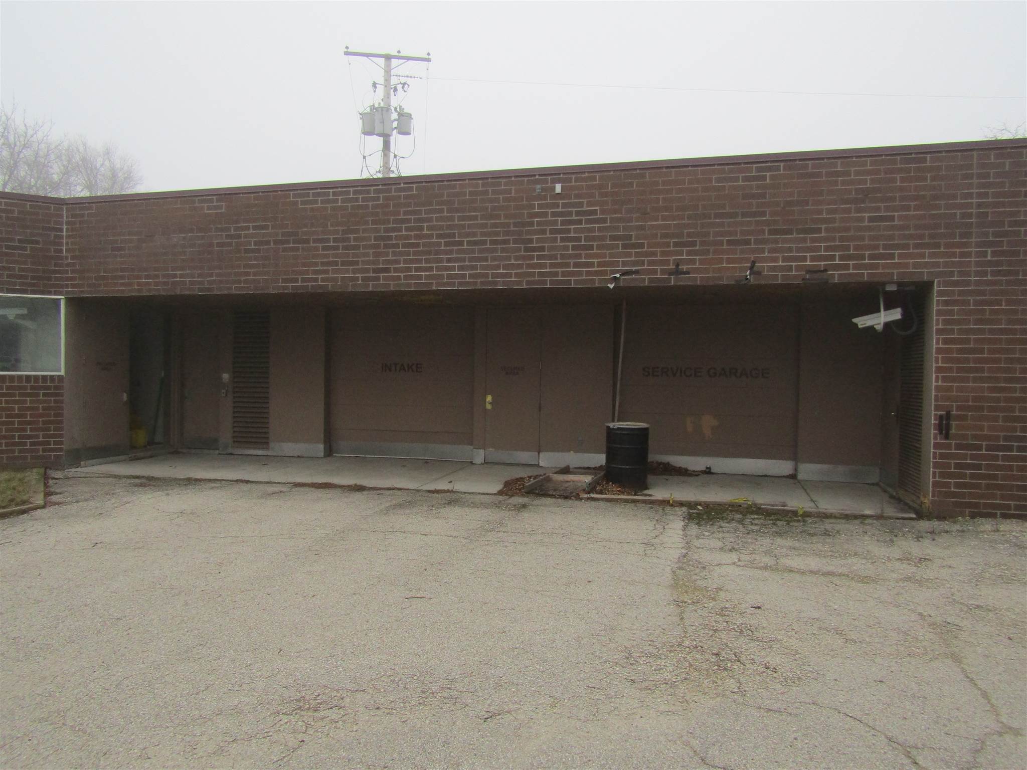 313 South 1st Street Decatur, IN 46733 - Photo 13 of 35