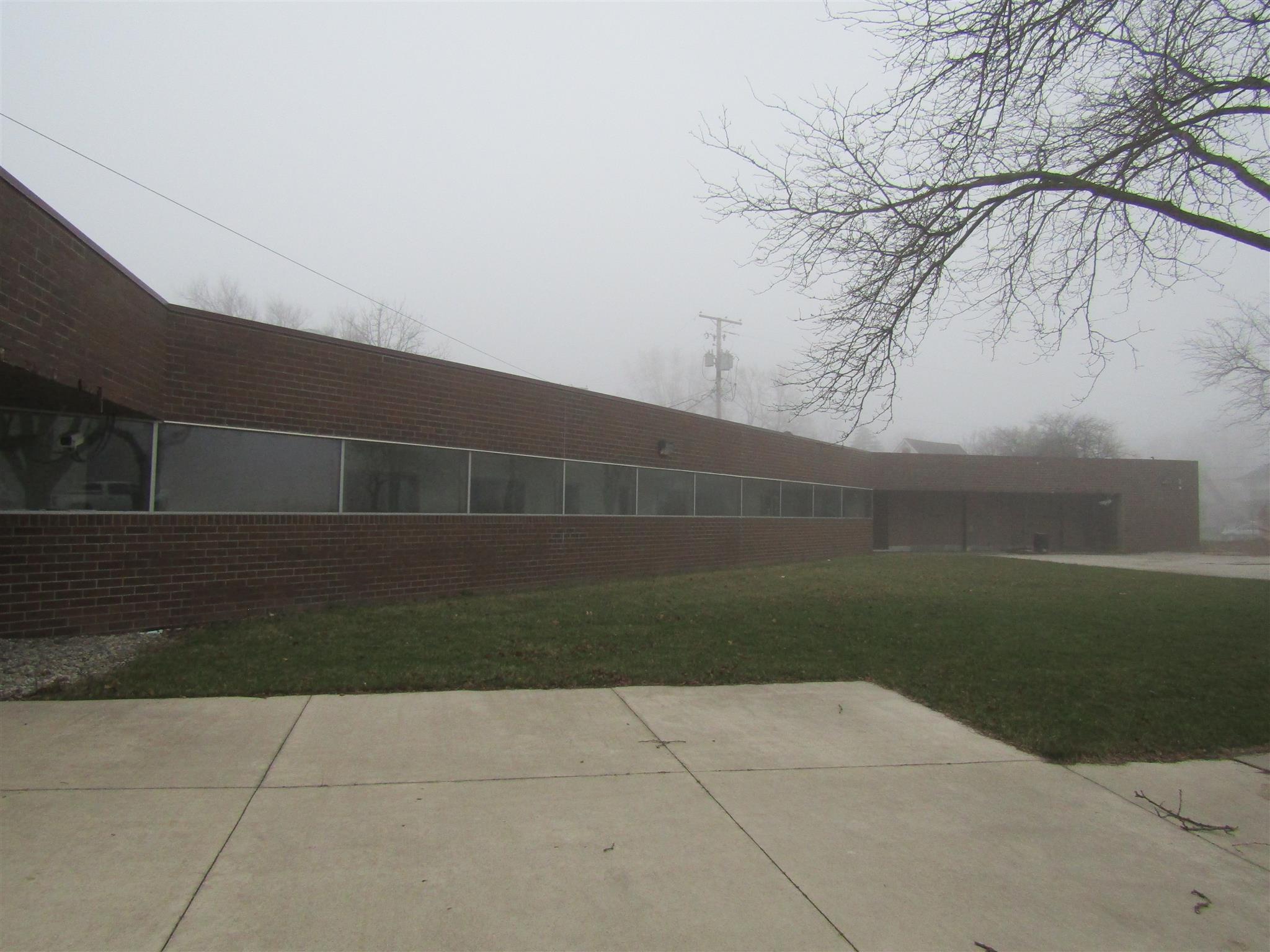 313 South 1st Street Decatur, IN 46733 - Photo 14 of 35