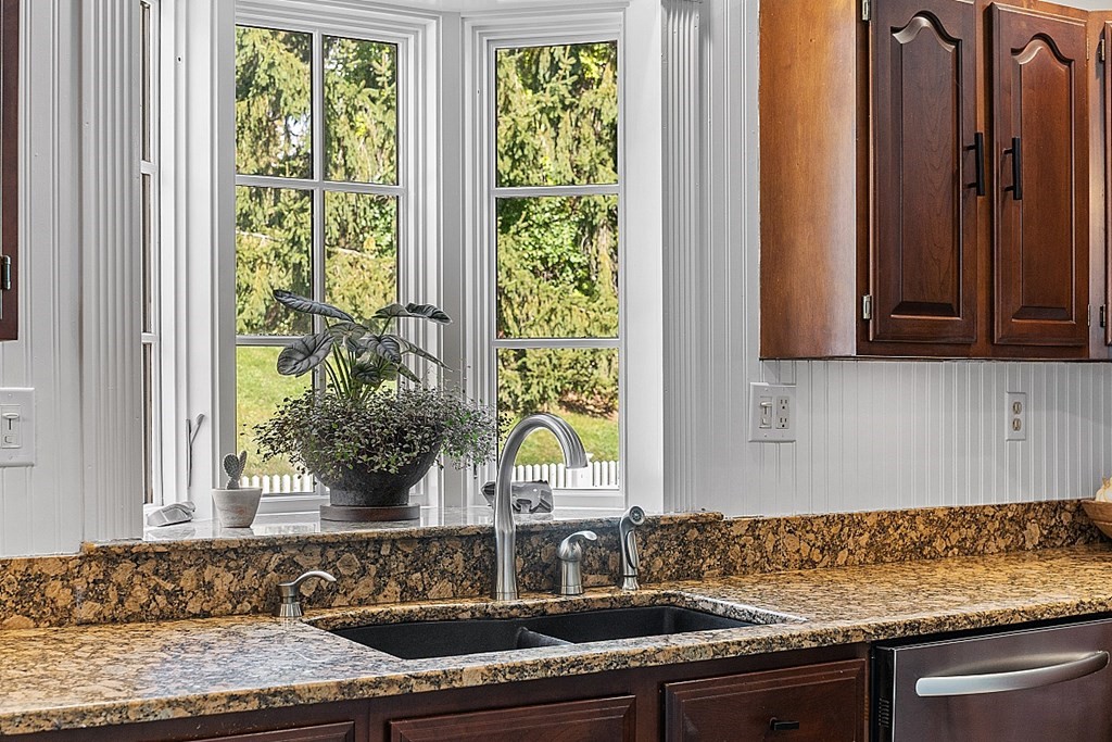 204 Williams Road Fitchburg, MA 01420 - Photo 19 of 42 Gallery Image 19