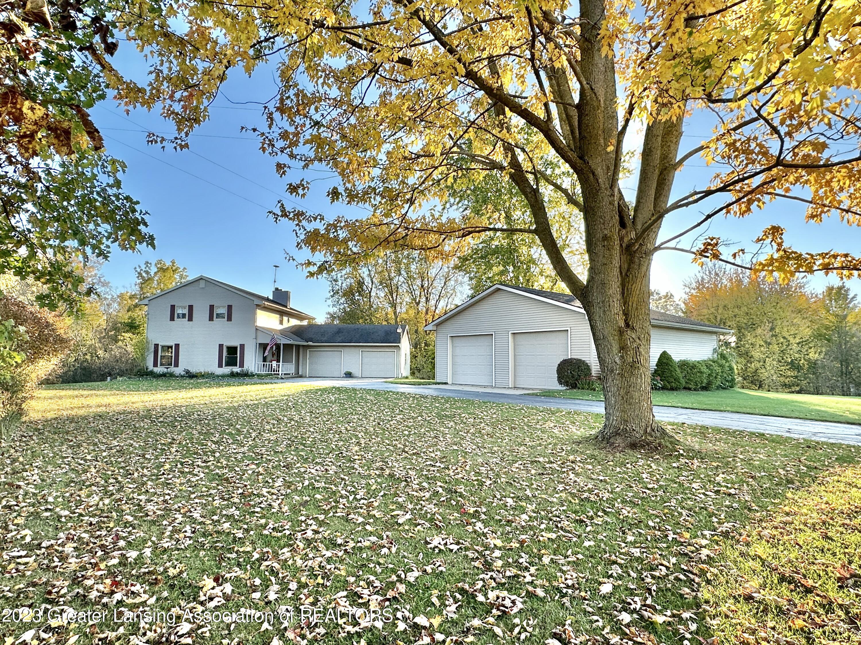 7461 West Chadwick Road Dewitt, MI 48820 - Photo 2 of 80 Front