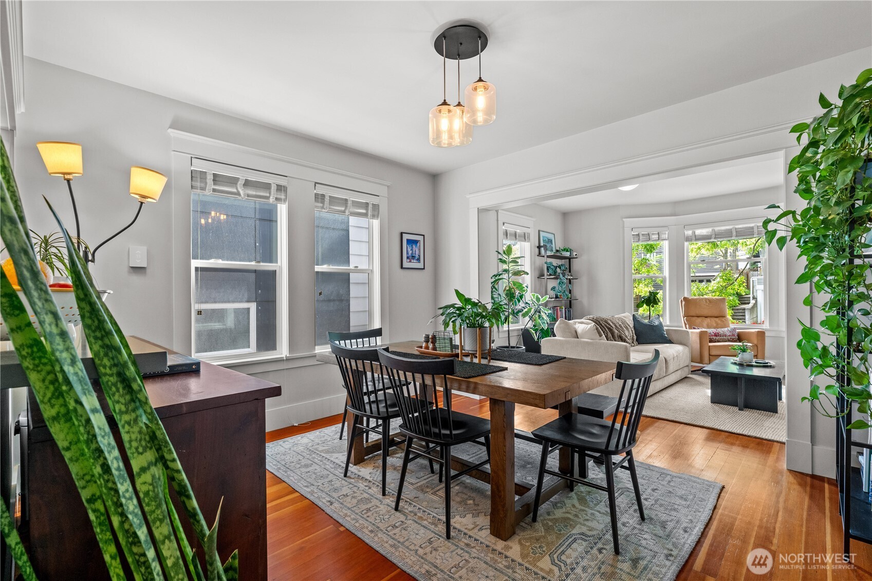 4420 Dayton Avenue North, Unit 2 Seattle, WA 98103 - Photo 8 of 32
